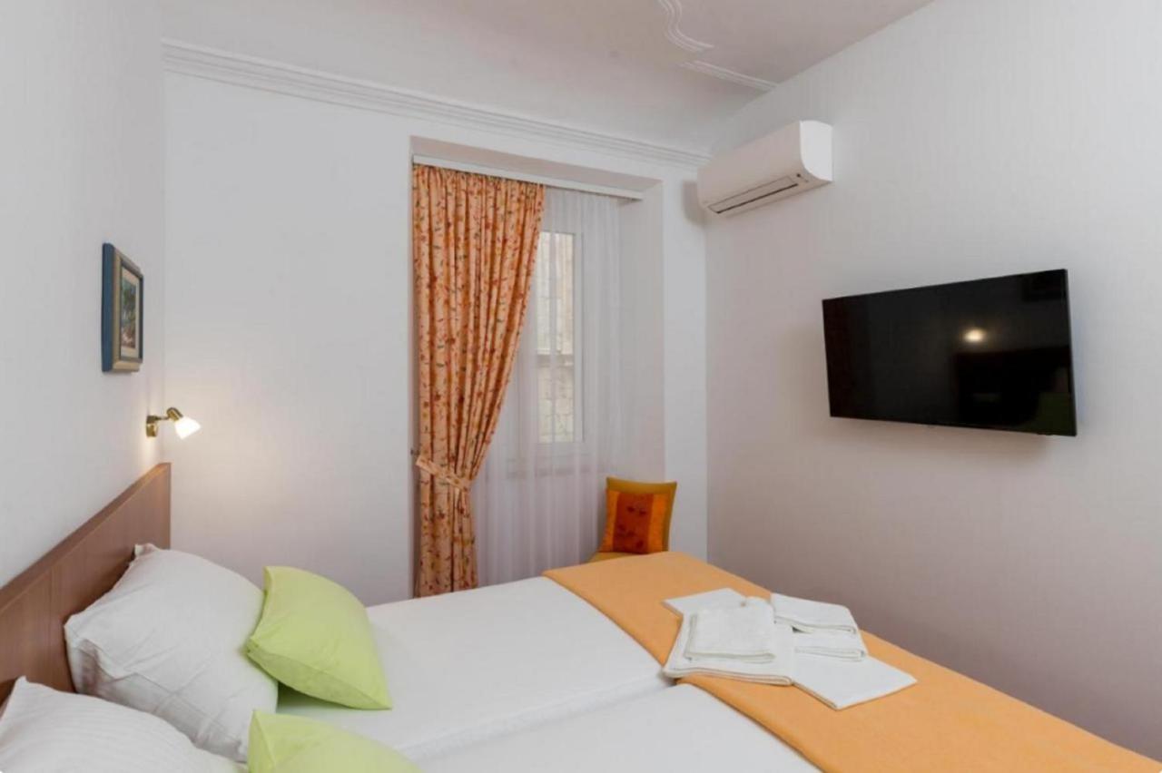 Anima Mea Old Town Apartments Дубровник Екстериор снимка