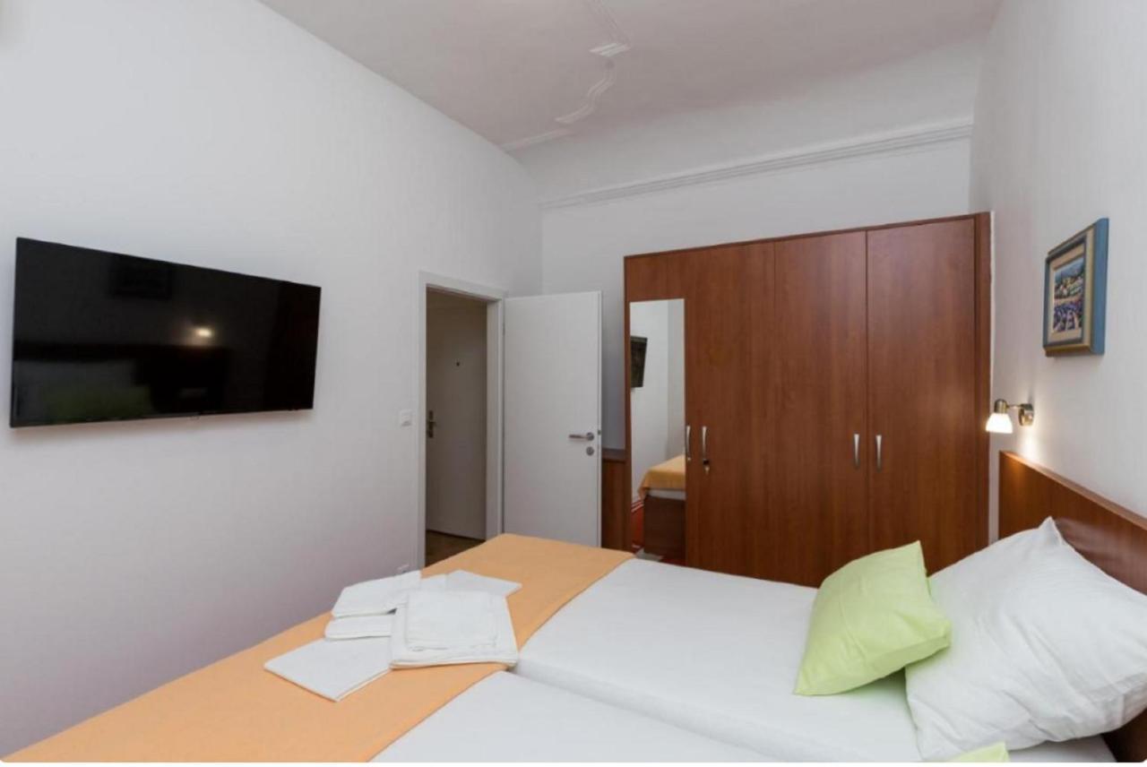 Anima Mea Old Town Apartments Дубровник Екстериор снимка