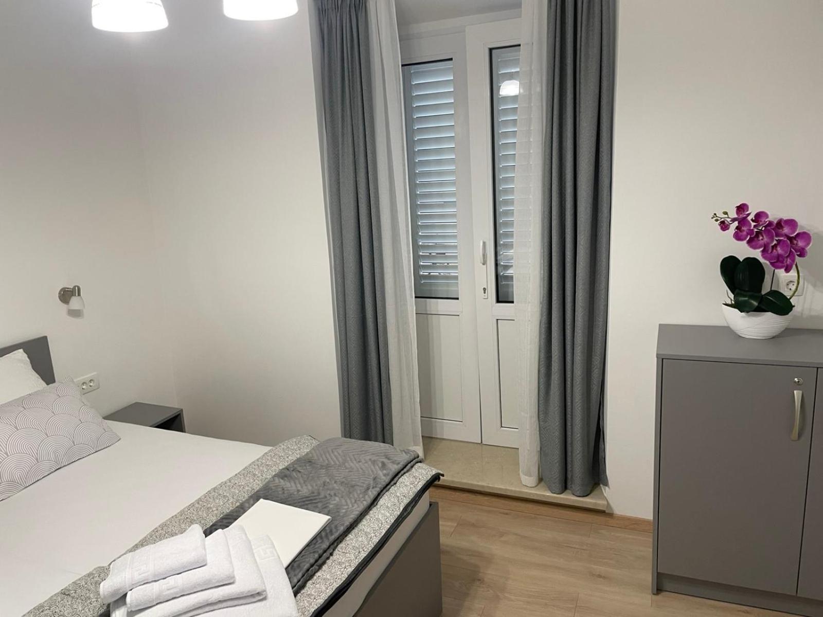 Anima Mea Old Town Apartments Дубровник Екстериор снимка