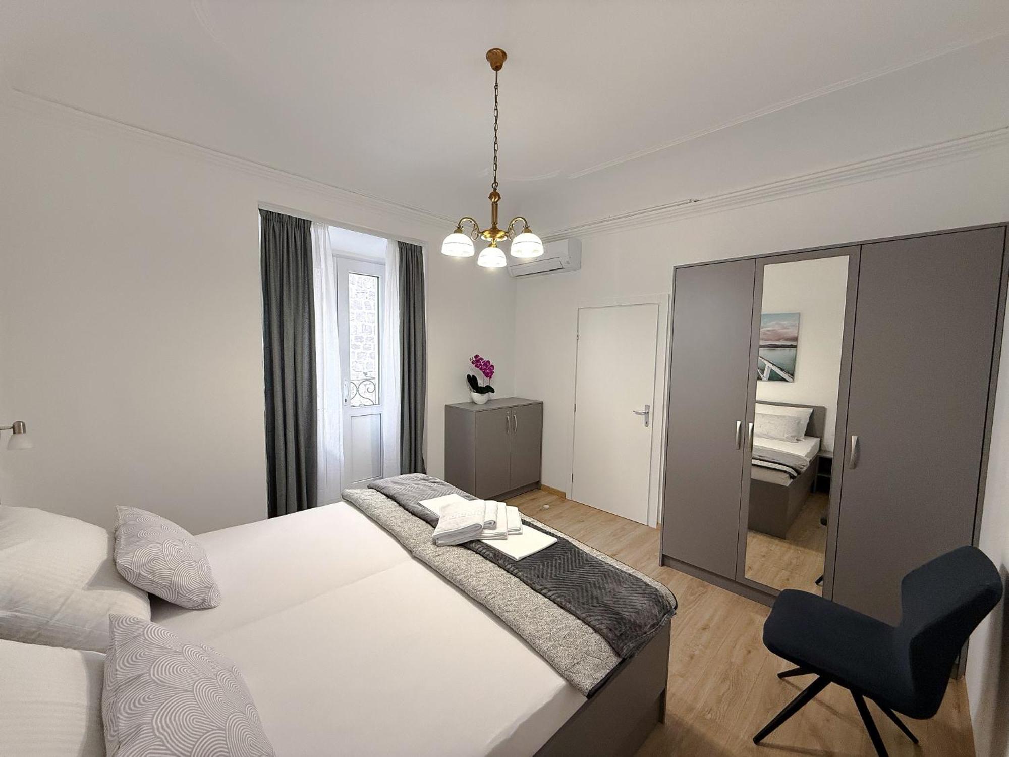 Anima Mea Old Town Apartments Дубровник Екстериор снимка